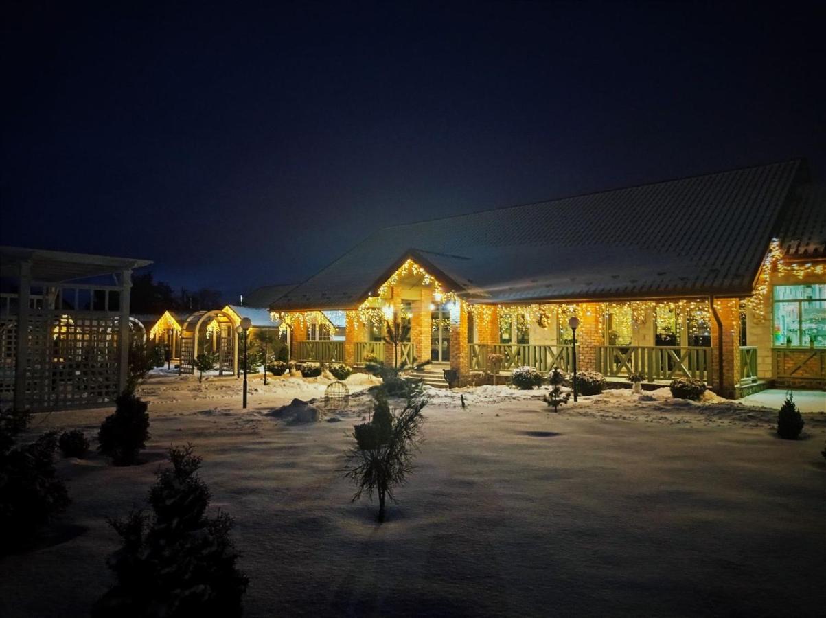 Готельно-Ресторанний Комплекс Прованс Парк Pochaiv Exterior photo