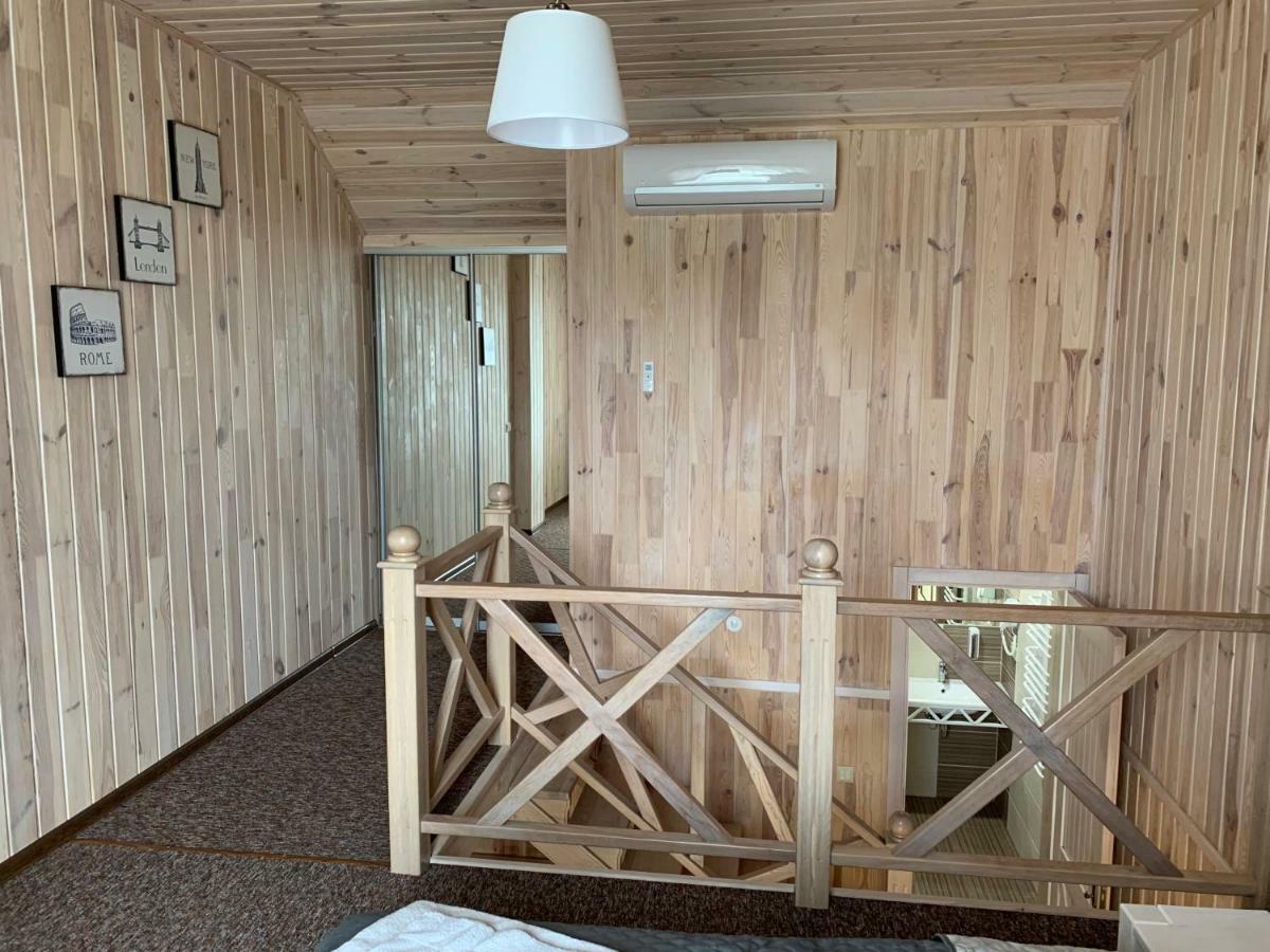 Готельно-Ресторанний Комплекс Прованс Парк Pochaiv Exterior photo